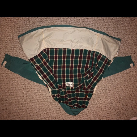 Vintage Woolrich Jacket - Picture 2 of 2